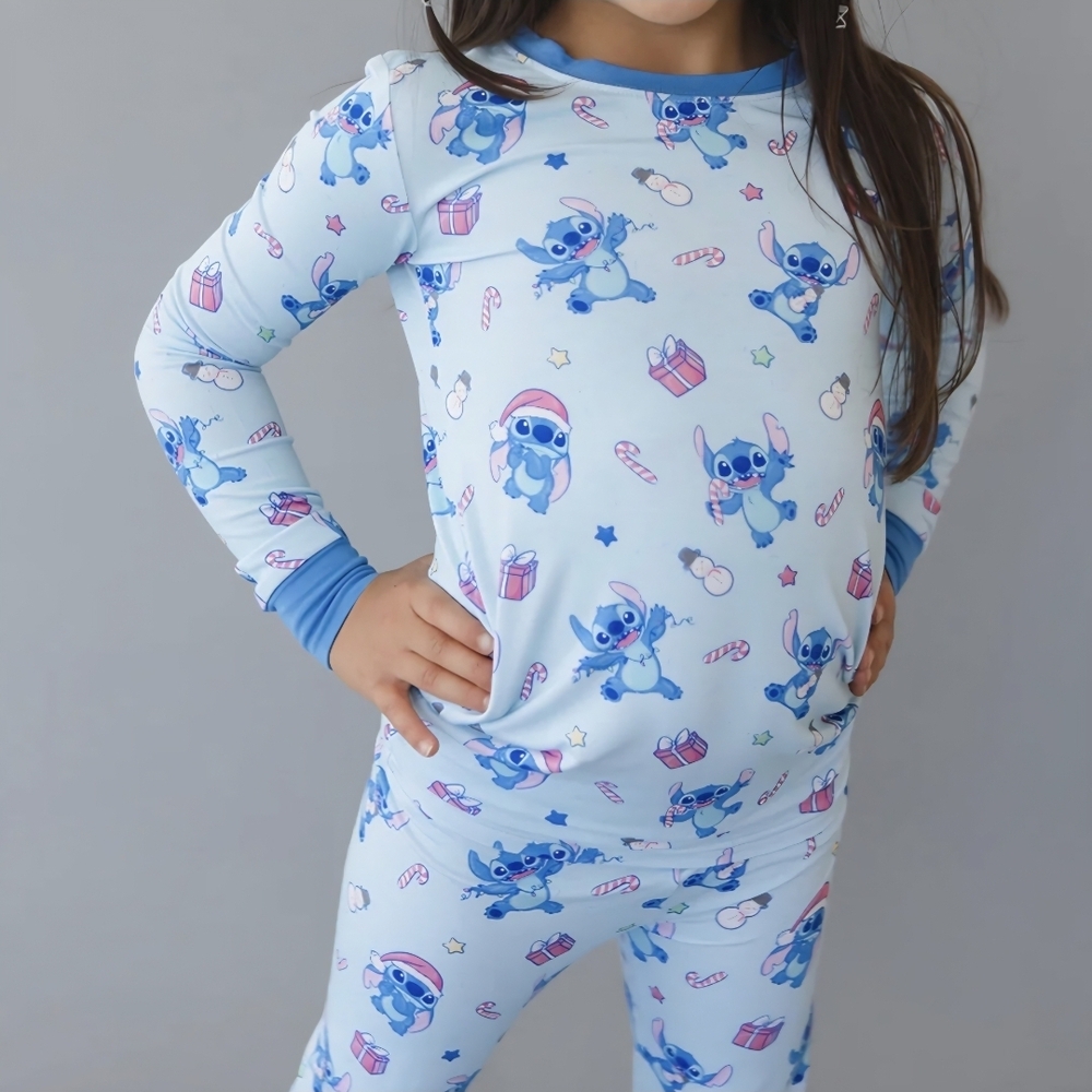 Blush Lotus Stitchmas Long Sleeve Pajama Set in a 5/6 NWT